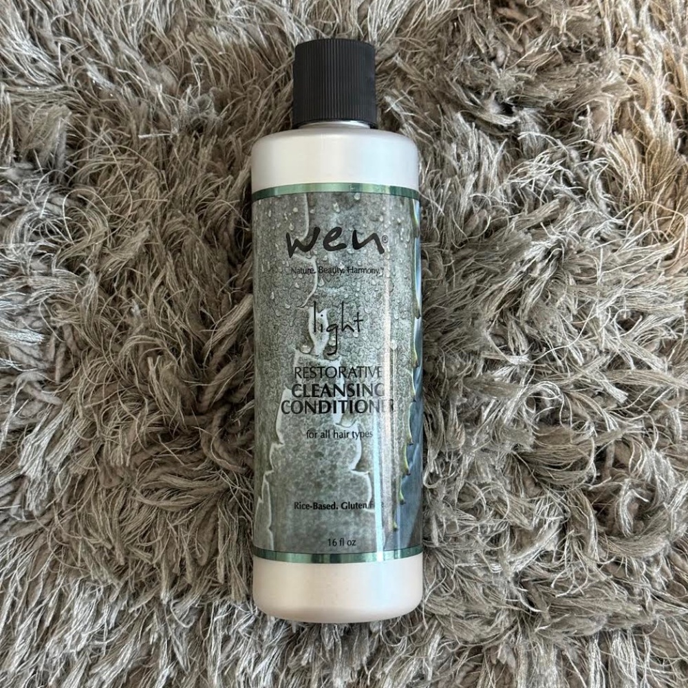 WEN Light Cleansing Conditioner